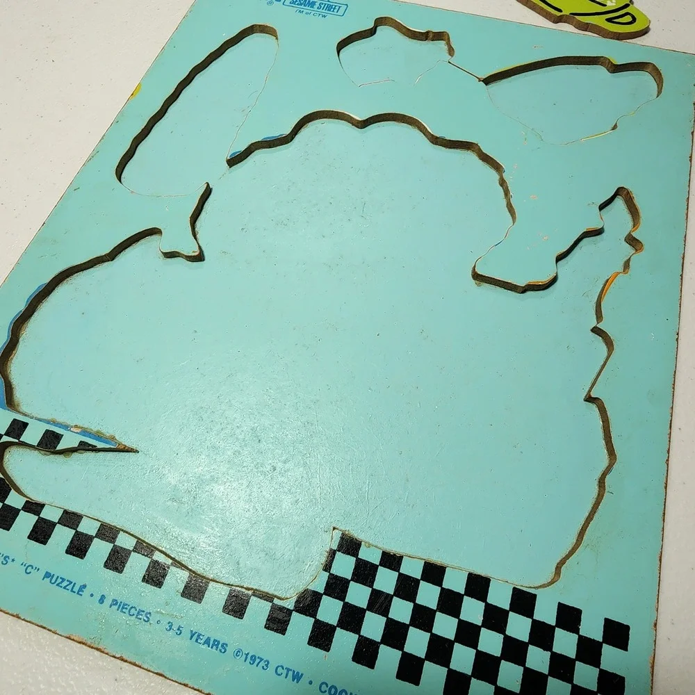 Vintage 1973 Playskool Sesame Street Cookie Monster C Wood Tray Puzzle 315-4